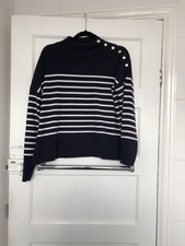 Hobbs Navy and  White Breton