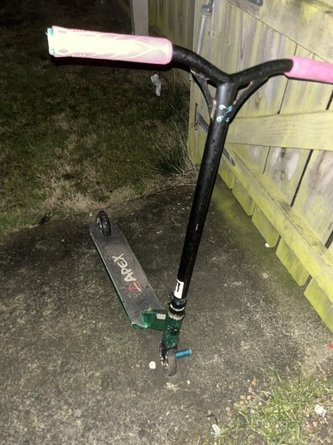 Stunt scooters used - used, custom