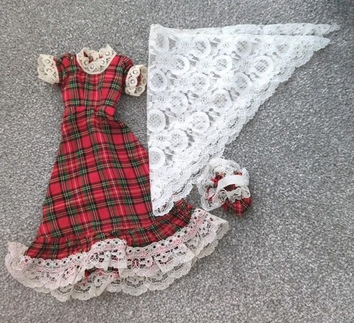 Vintage pedigree sindy - pedigree, doll