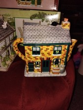 ceramic decorative teapot