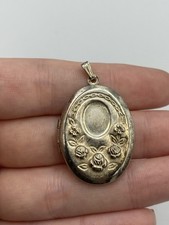 Vintage oval pendant - vintage, locket