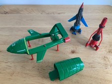 1992 MATCHBOX-THUNDERBIRDS-MODELS 1-2 & 3-NO 4-DIECAST-SPACE SHIP-TV SERIES-TOYS