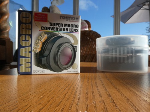Raynox dcr 250 - 2.5x, super
