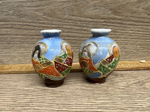 Pair vintage japanese - of, 2