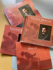 Freddie Mercury: Solo 26