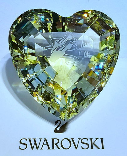 Swarovski crystal artist - crystal, *artist