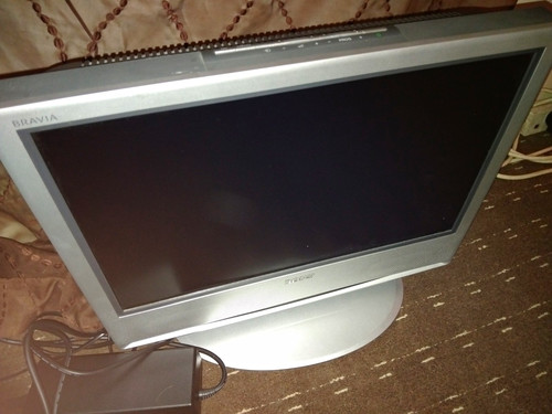 Sony bravia 19in lcd flat - 19in,