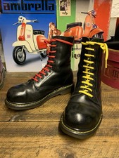 VINTAGE DR MARTENS 133 MADE IN