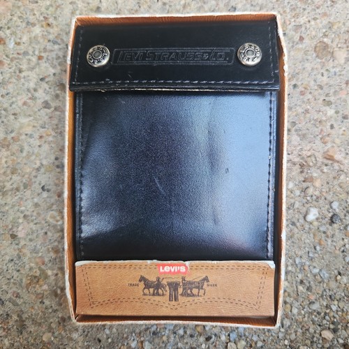 Levi trauss wallet - trauss, &