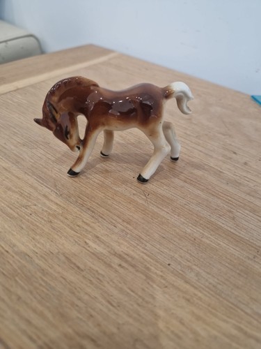 Vintage ceramic horse figurine - vintage,