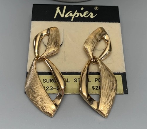 Napier vintage piece gold - vintage,