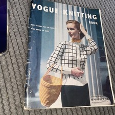 Vintage Vogue no 40 Knitting Book Magazine vgc