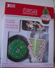 24 Cupcake CHRISTMAS Tree