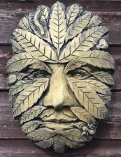 Large green man wall - green, plaque