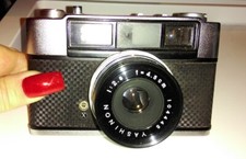 YASHICA VINTAGE 35mm CAMERA " CONDITION V GOOD "