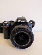 Nikon D40 DSLR + 18-55mm lens