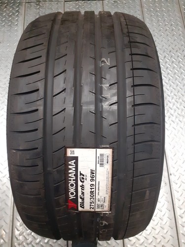 275 r19 yokohama bluearth - 275/30,