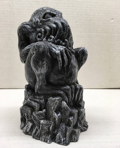 Cthulhu statue hand made - cthulhu,