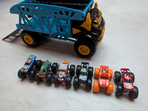 Monster jam hot wheels - monster,
