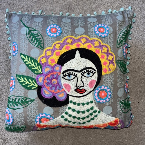 Frida kahlo hand embroidered - frida,