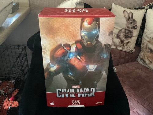 Hot toys captain america - hot,