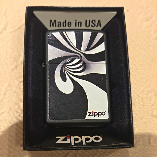 Zippo made usa black - zippo, in