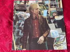 TOM PETTY & THE HEARTBREAKERS