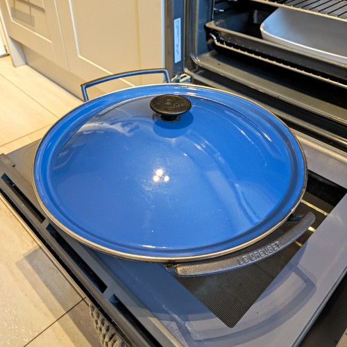 Creuset signature cast - creuset,