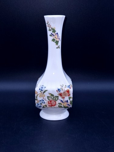 Aynsley cottage garden bud - aynsley,