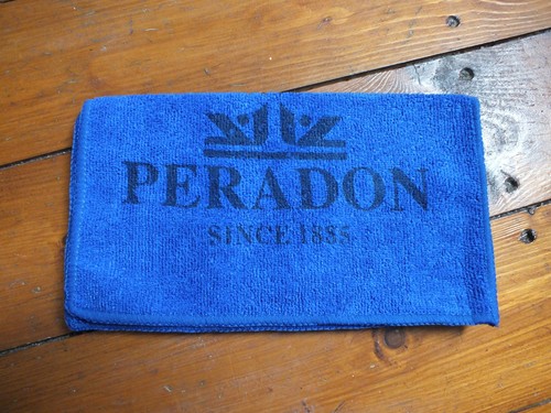 Peradon snooker pool cue - or,