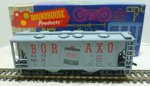 Roundhouse scale covered - ho,