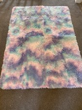 New multicoloured rug