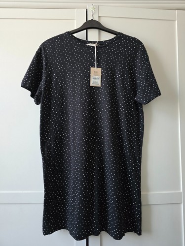 Woman spotted black - 14,