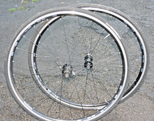 VGC PAIR SHIMANO R500/R501 ROAD BIKE WHEELS & VITTORIA ZAFFIRO TYRES – COST £169