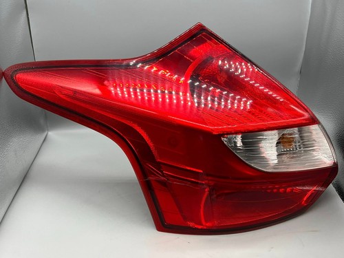 Ford focus mk3 - focus, light