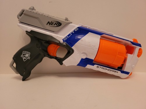 Nerf strike elite - n-strike, strongarm