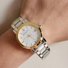 NEW BURBERRY WOMENS WATCH