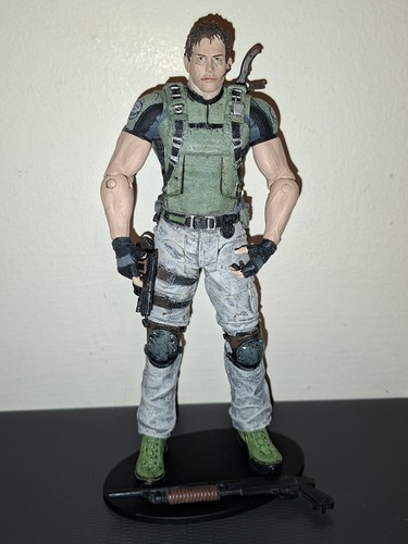 Neca chris redfield action - neca,