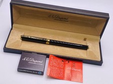 S T DuPont Fountain Pen Black Chinese Lacquer France 18ct Gold Nib