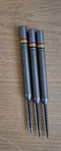 Rare mike decker darts - de,