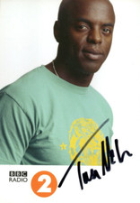 TV/DJ/RADIO 2: TREVOR NELSON SIGNED 6x4 PORTRAIT PROMO/PHOTO+COA