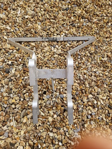 Ladder stand off top support - stand,