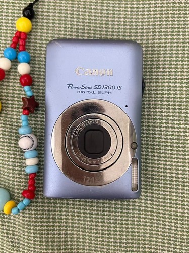 Mint canon ixus - {n,