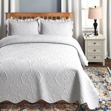 Three Posts Bolander Bedspread Set with 2 Pillow Shams Double - White