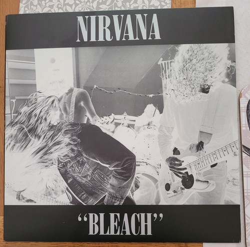 Nirvana bleach vinyl 2011 - nirvana,