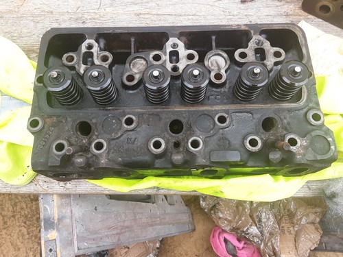 Volvo fl6 d6b cylinder head - d6b,
