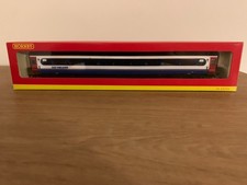 Hornby R4415B East Midlands Trains Mk3 TS 42164