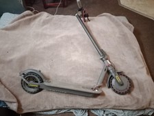 AOVOPRO ESMAX Electric Scooter 25km/h Max Speed 500W Motor Double Suspension New