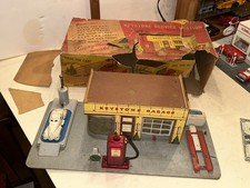 Vintage RARE 1940s Keystone Service Station Toy 1 Garage Box & Marx Wyandotte CR