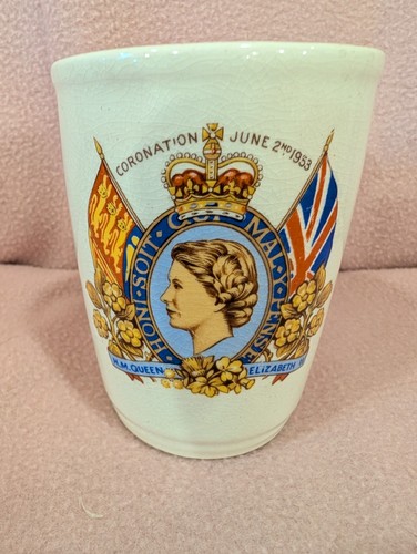Vintage queen elizabeth - elizabeth, ii